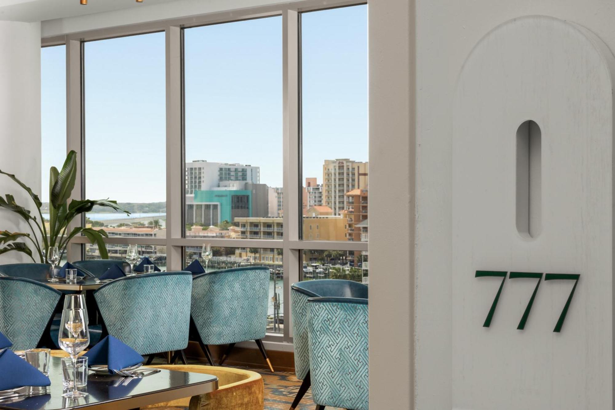 The Hiatus Clearwater Beach, Curio Collection By Hilton Exterior photo